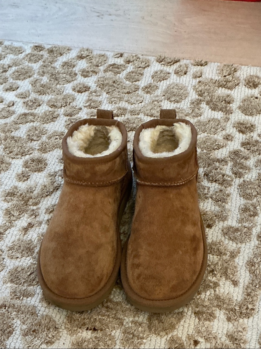 UGG Kids Chestnut Suede Shearling Booties